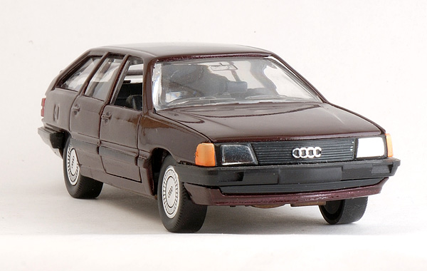 Audi 100 C3 avant
